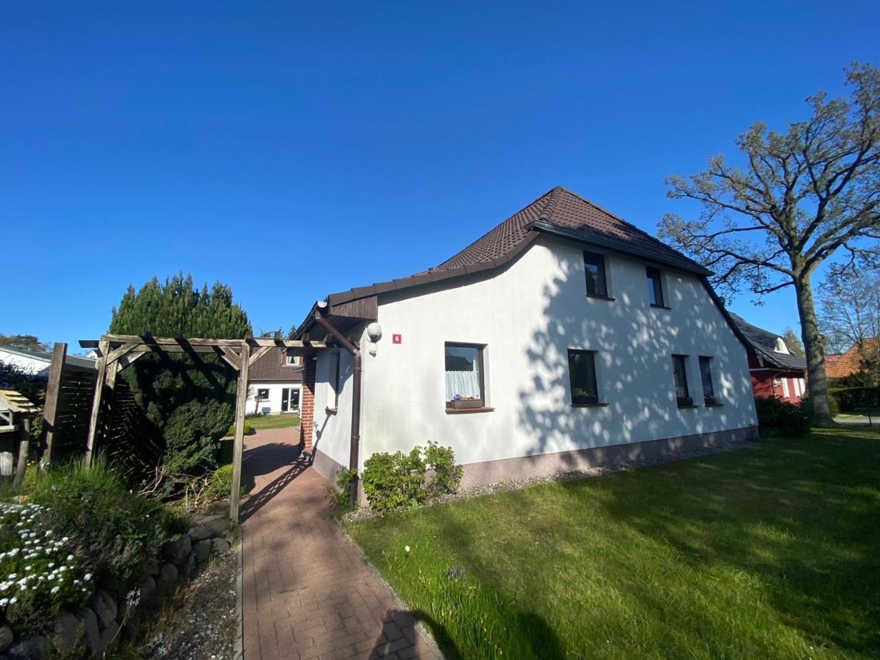 Ostsee-Landhaus Maehl In Prerow Mit Sauna Und Kamin Auch Fuer Gruppen Exterior photo